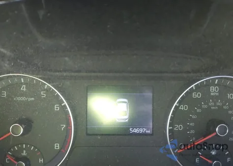 2021 Kia Forte Lxs z USA, uszkodzony, nr VIN 3KPF24ADXME265888